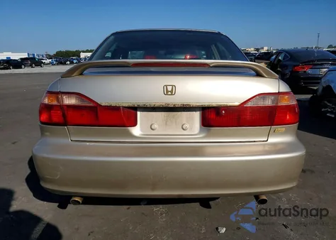 2000 Honda Accord Ex from USA, damaged, VIN 1HGCG1653YA096764